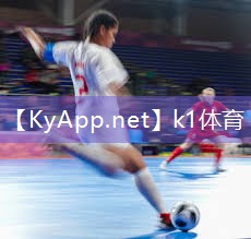 K1体育集团:家庭落地式单双杠:父母也能借助它挑战自我